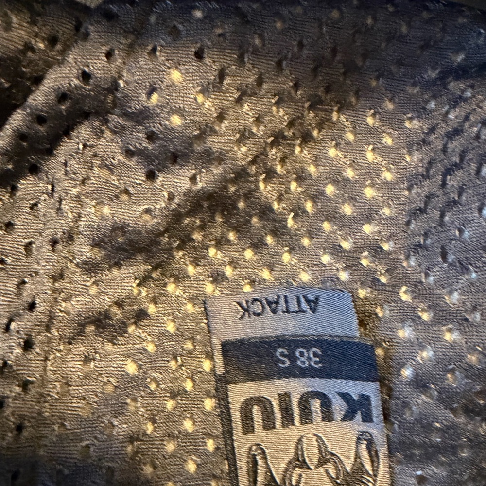 Kuiu Attack Valo Pattern 38 Short - image 2